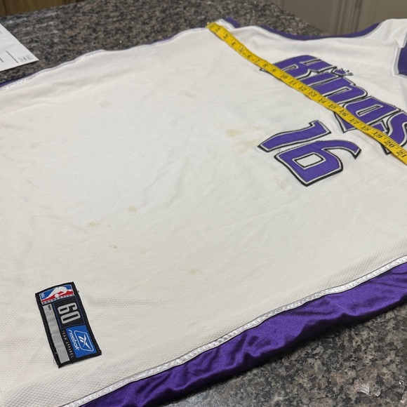 Reebok vintage Peja Stojackovic White and Purple Kings NBA Jersey size 60 - Picture 8 of 9